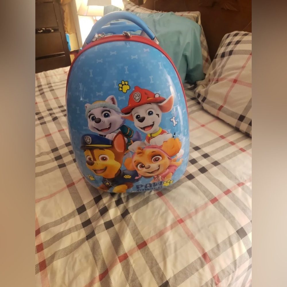 Paw Patrol  18 Inch Hardside Carry-on Luggage Wheeled Suitcase - Blue